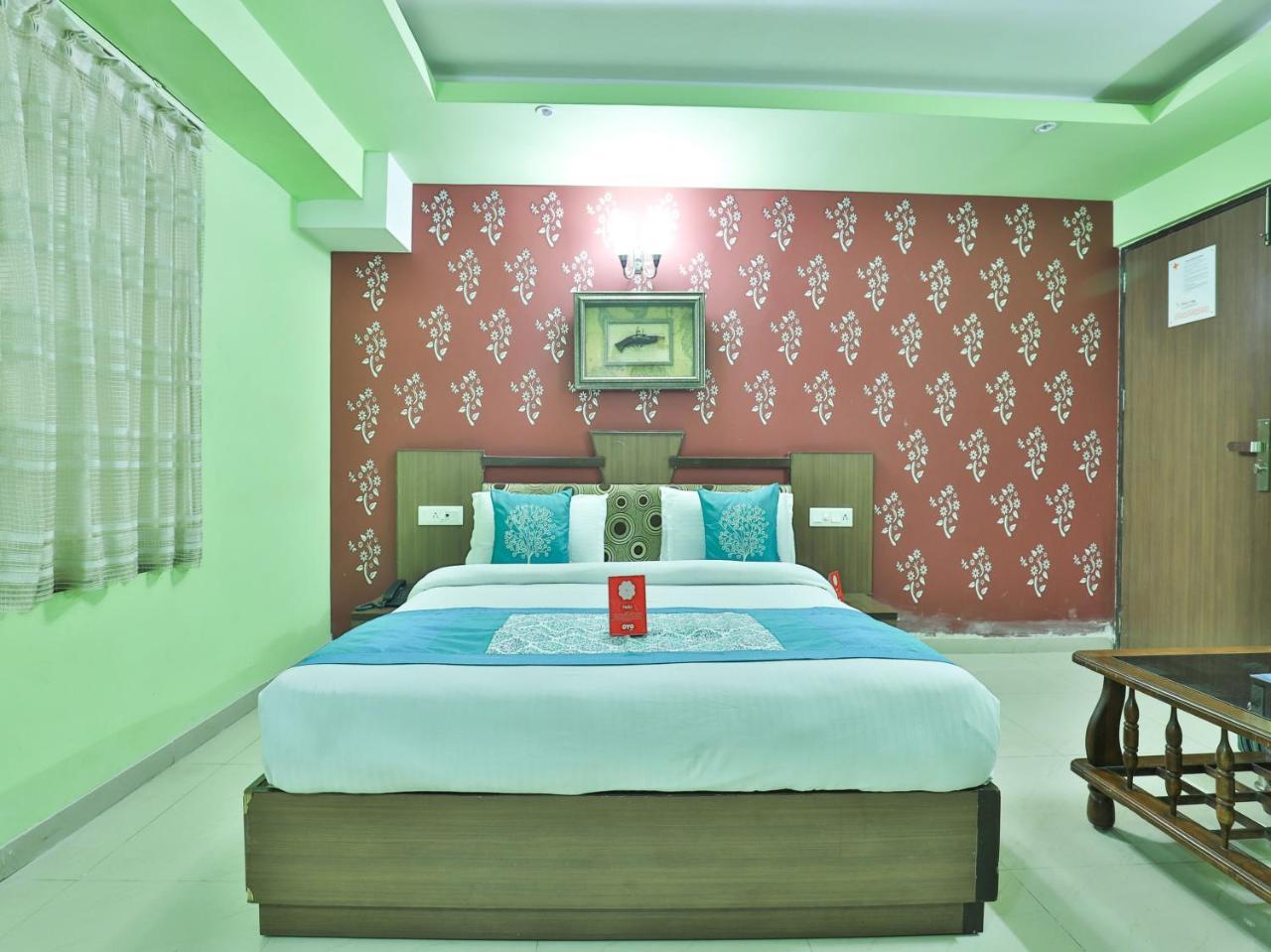 Oyo 4161 Hotel Shailly Inn Ahmadábád Kültér fotó